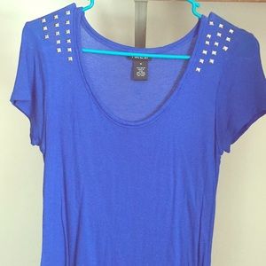 Blue stud shirt